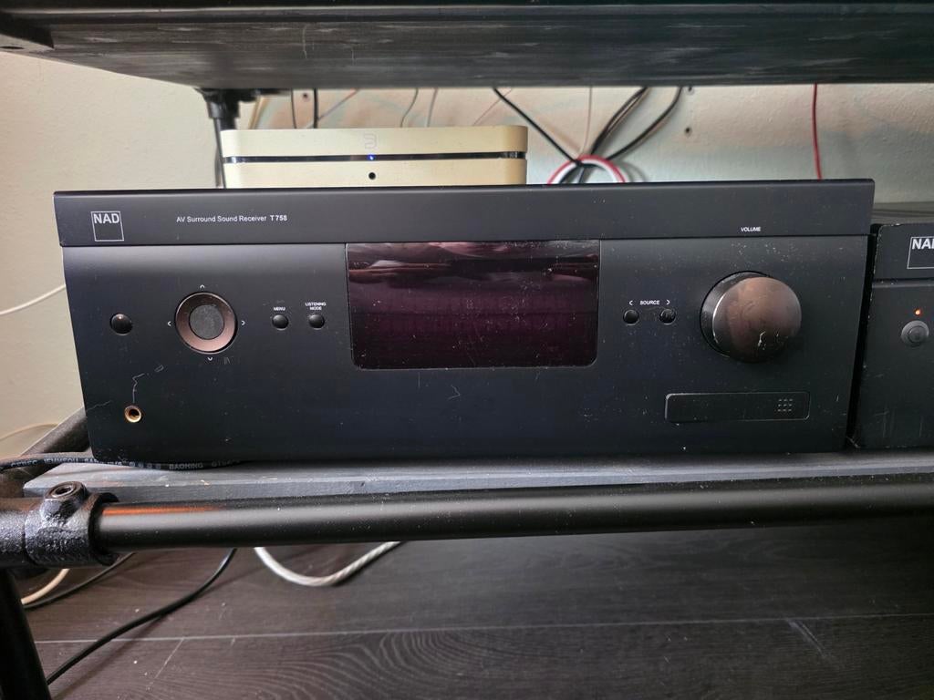 NAD T758 AV Surround Sound Receiver, Overige merken, Ophalen of Verzenden, 120 watt of meer, Gebruikt