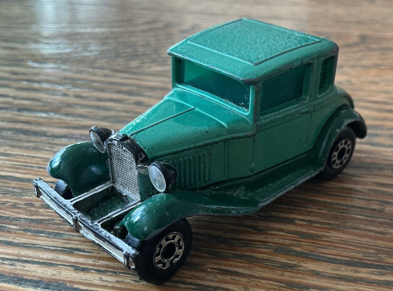 Oude Vintage Matchbox Ford A73 Auto, Ophalen, Zo goed als nieuw, Auto, Matchbox
