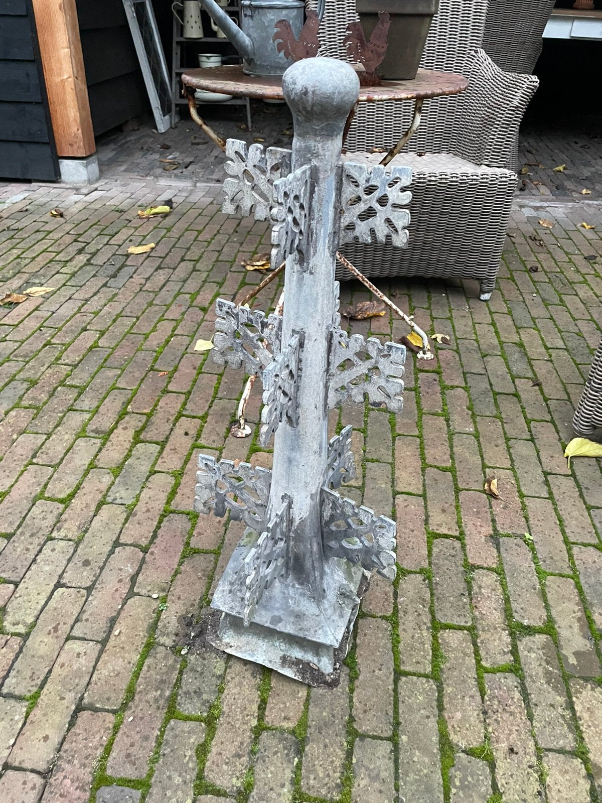 Antieke oude pinakel lood ornament kasteel, Ophalen
