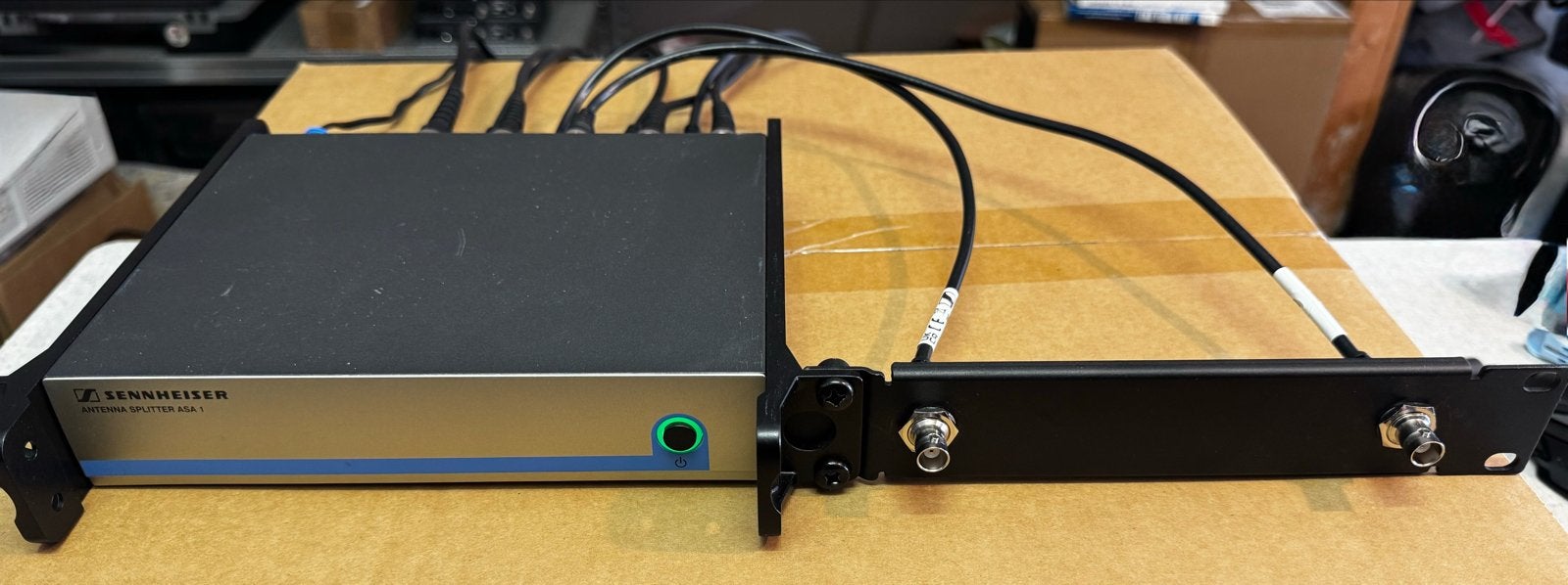 Sennheiser ASA-1 Antenne Splitter, Ophalen of Verzenden, Zo goed als nieuw, Overige typen, Draadloos