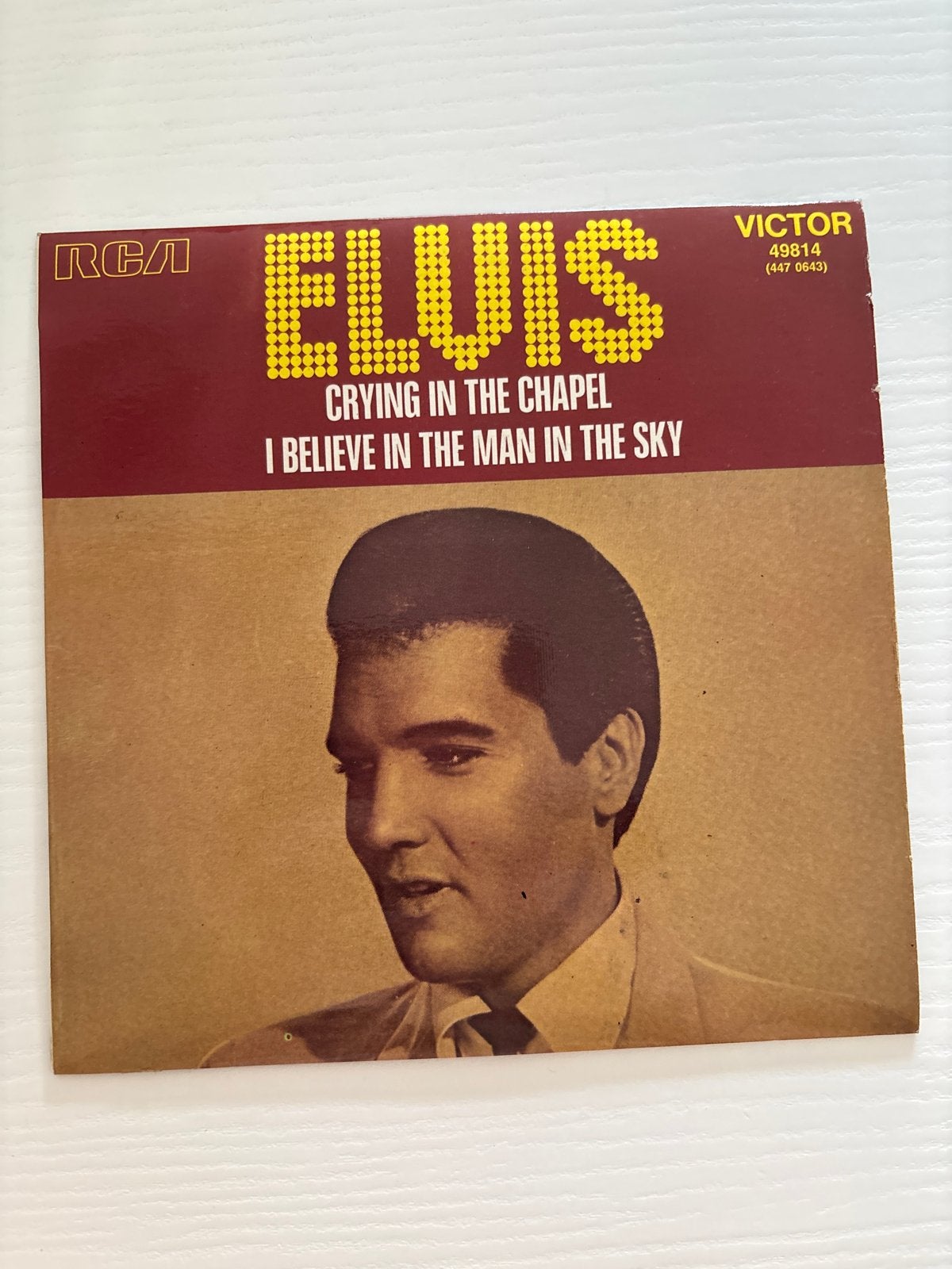 Elvis Presley - Crying in the Chapel / I Believe in the Man, Verzamelen, Ophalen of Verzenden, Zo goed als nieuw, Cd of Plaat