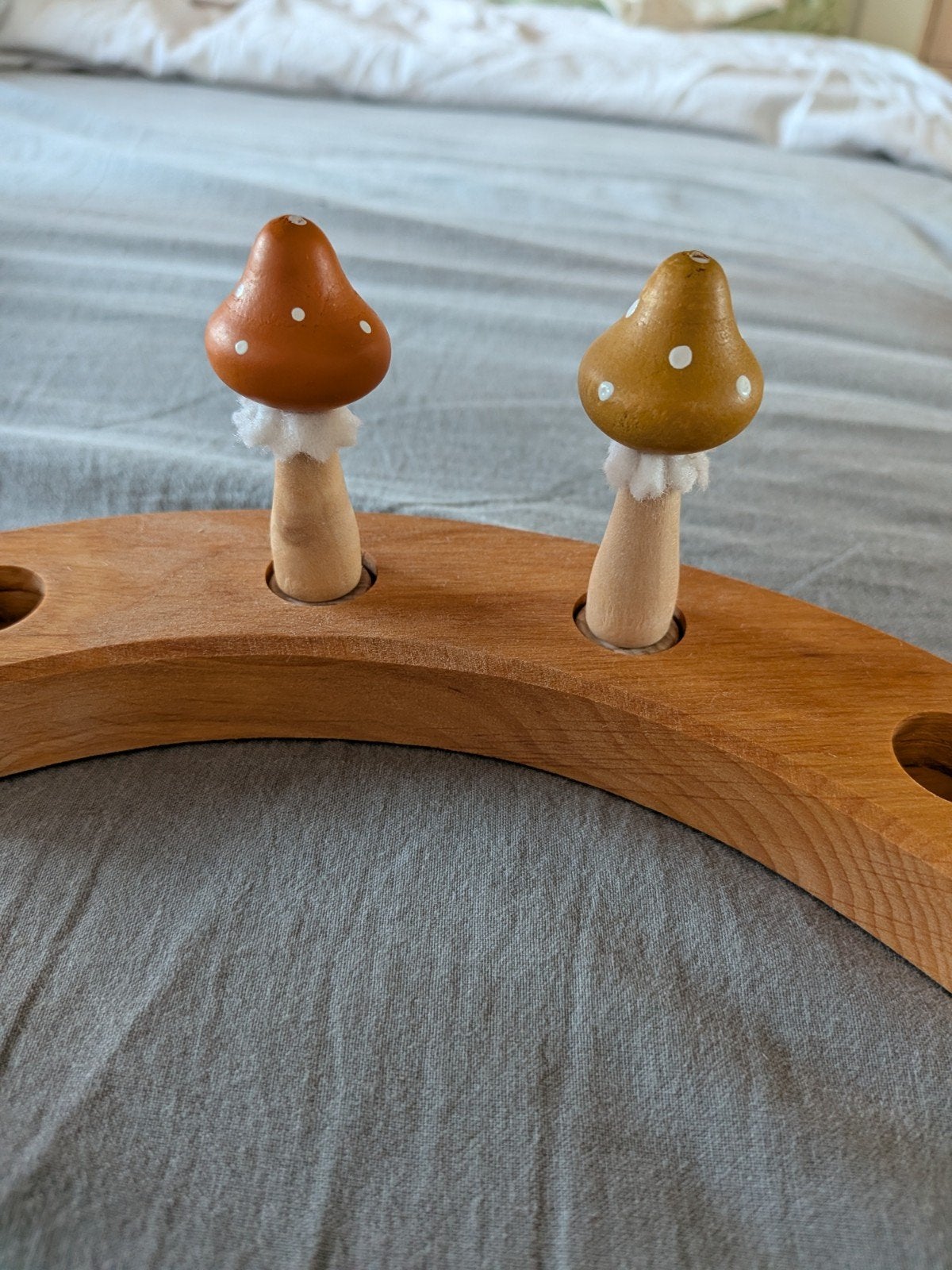 Paddenstoelen stekers oranje en oker met wollen kraagje, Hobby en Vrije tijd, Ophalen of Verzenden, Nieuw