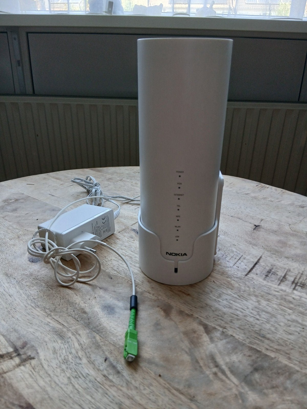 Nokia Router met modem en glasvezelkabel, Computers en Software, Ophalen of Verzenden, Gebruikt, Router met modem, Nokia