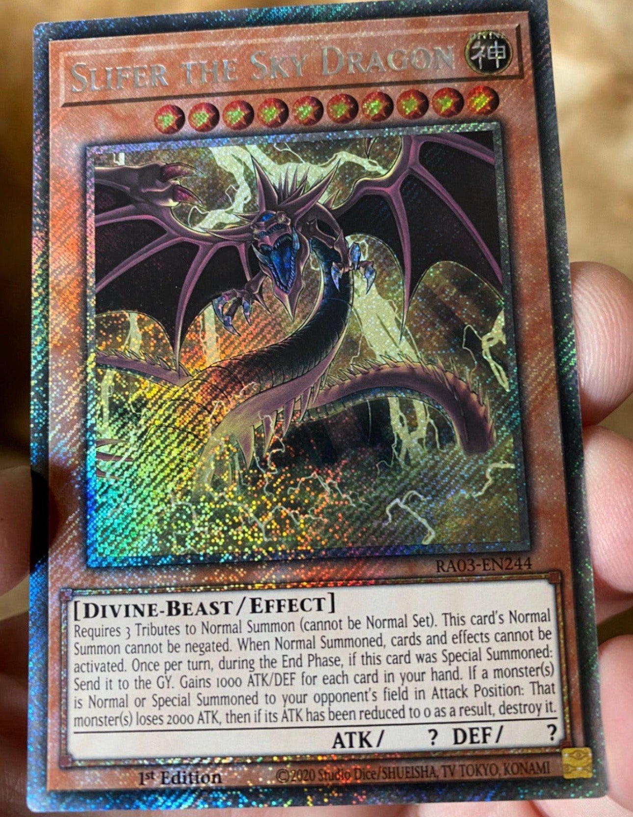 Yu-Gi-Oh! Slifer the Sky Dragon RA03 1st Edition !, Ophalen of Verzenden, Zo goed als nieuw, Losse kaart, Foil