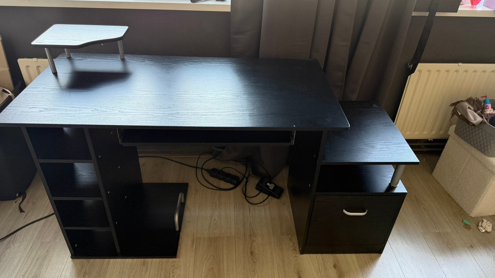 Computerbureau Zwart met extra lades en vakken, Huis en Inrichting, Ophalen, Zo goed als nieuw