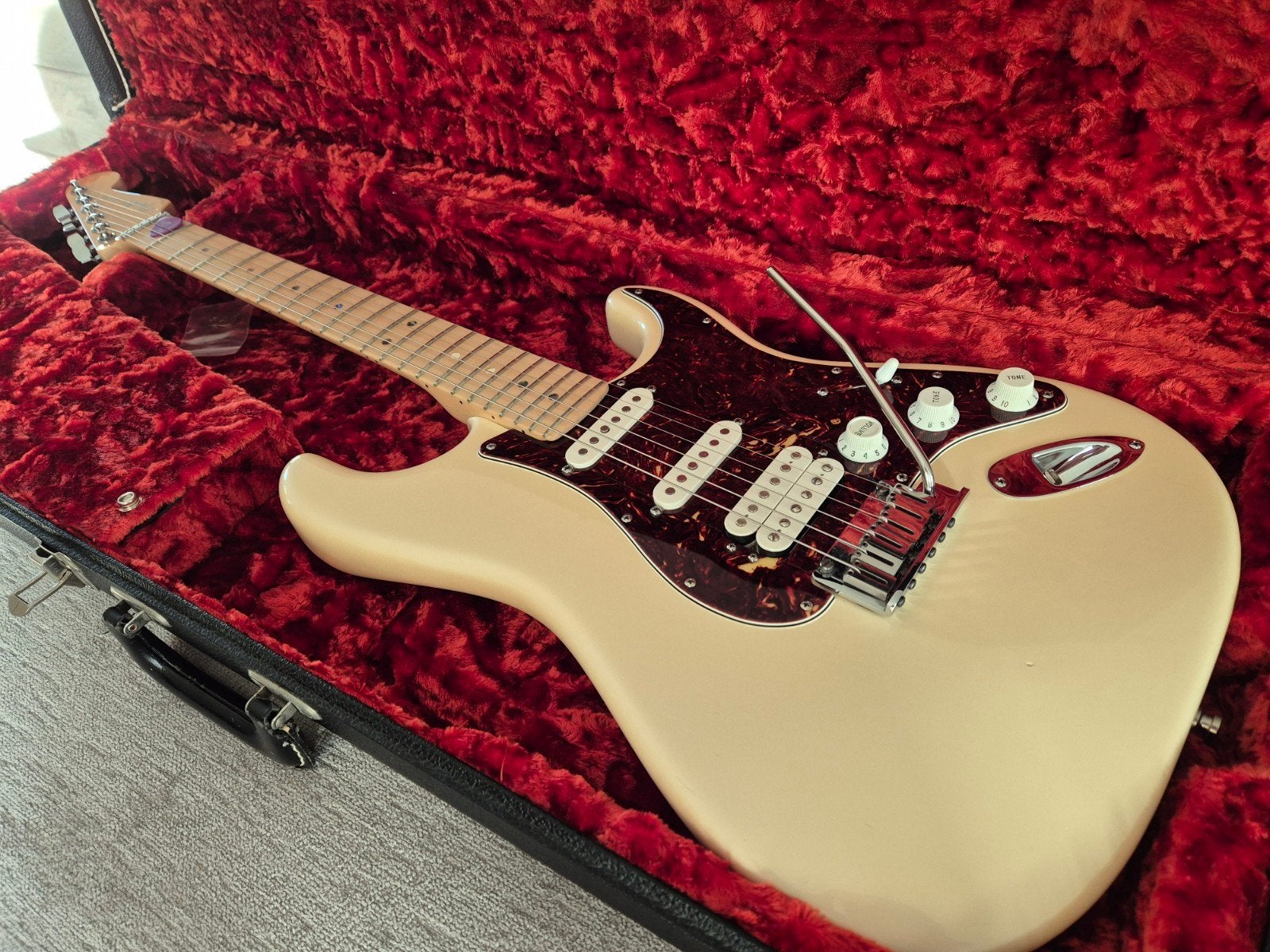 Fender American Deluxe stratocaster USA 2009 incl. case, Ophalen of Verzenden, Zo goed als nieuw, Solid body, Fender
