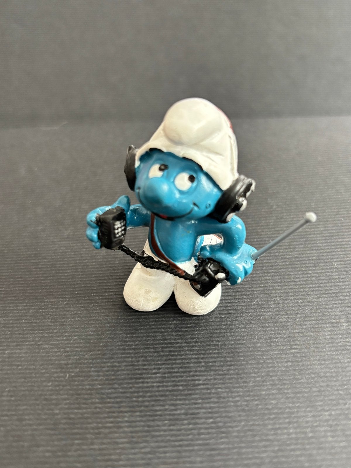 Zeldzame vintage Smurf jaren 70 - Radio CB Operator, Verzamelen, Ophalen of Verzenden, Zo goed als nieuw, Overige Smurfen, Poppetje, Figuurtje of Knuffel