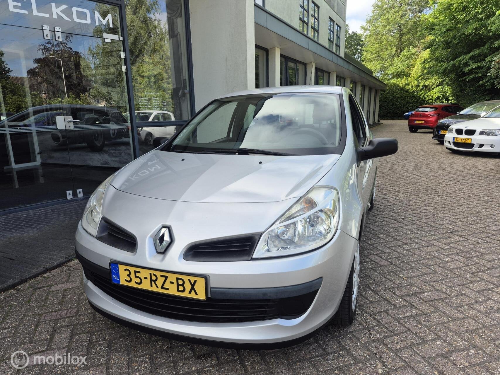 Renault Clio 1.2-16V Expression 3DRS, '05 Elekt,pakket!, Auto's, Voorwielaandrijving, 4 cilinders, 1055 kg, 49 €/maand