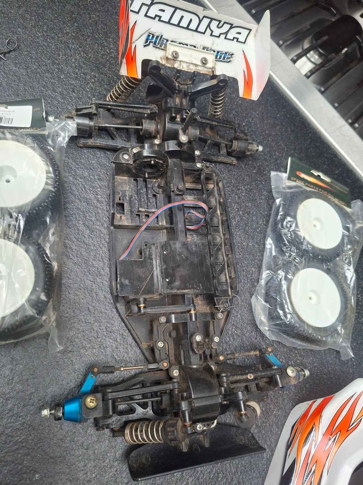 Tamiya plasma edge rollend chassis., Hobby en Vrije tijd, Ophalen of Verzenden