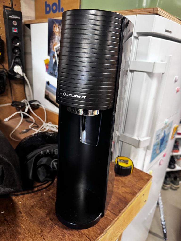 Sodastream met twee flessen, Ophalen of Verzenden, Zo goed als nieuw