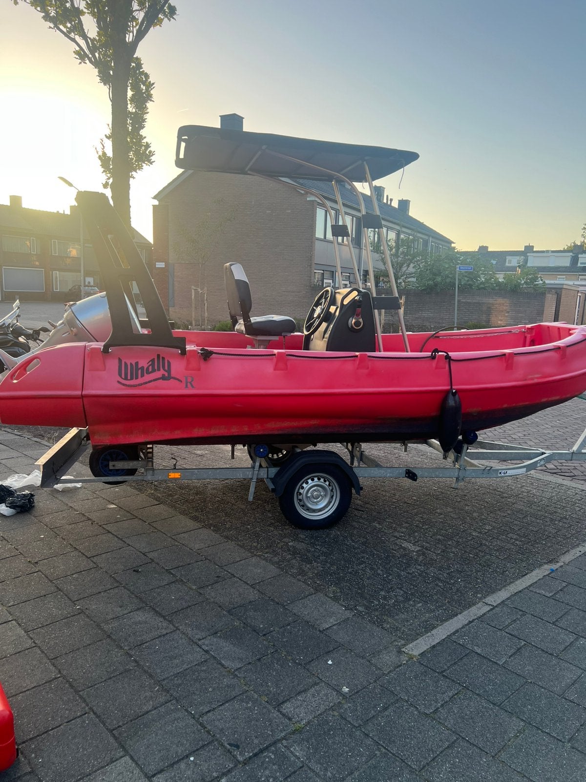 whaly.   500r.   let op ti kop  bemini groot console koopje, Ophalen of Verzenden, Zo goed als nieuw, Met afstandsbediening