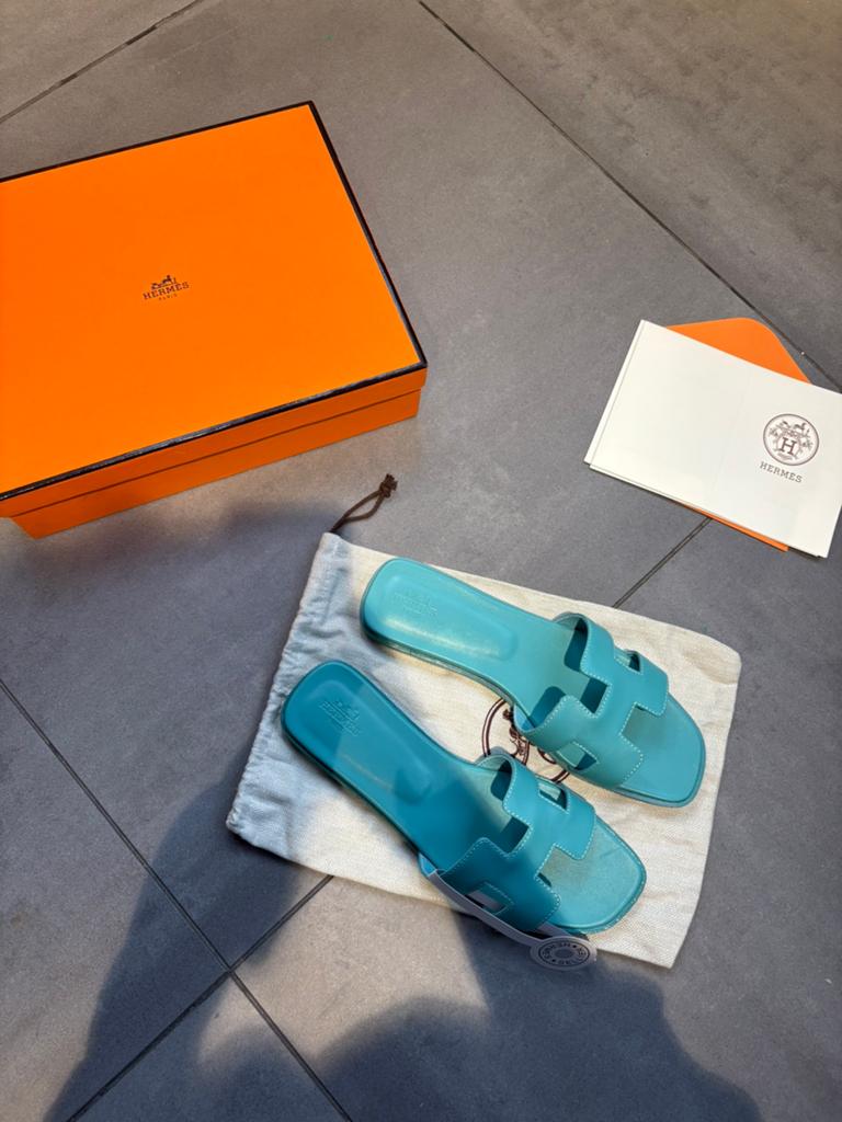 Hermes slippers dames, Kleding | Dames, Schoenen, Ophalen of Verzenden, Nieuw