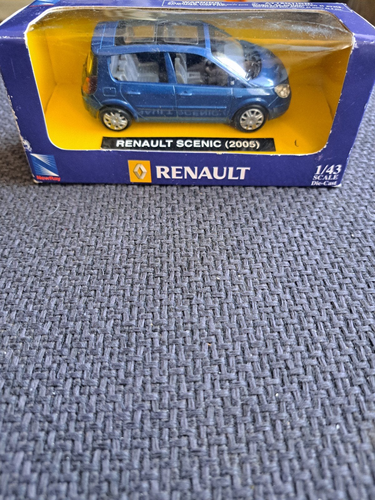 Newray model Renault scenic (2005), Hobby en Vrije tijd, Modelauto's | 1:43, Overige merken, Gebruikt, Auto, Ophalen of Verzenden