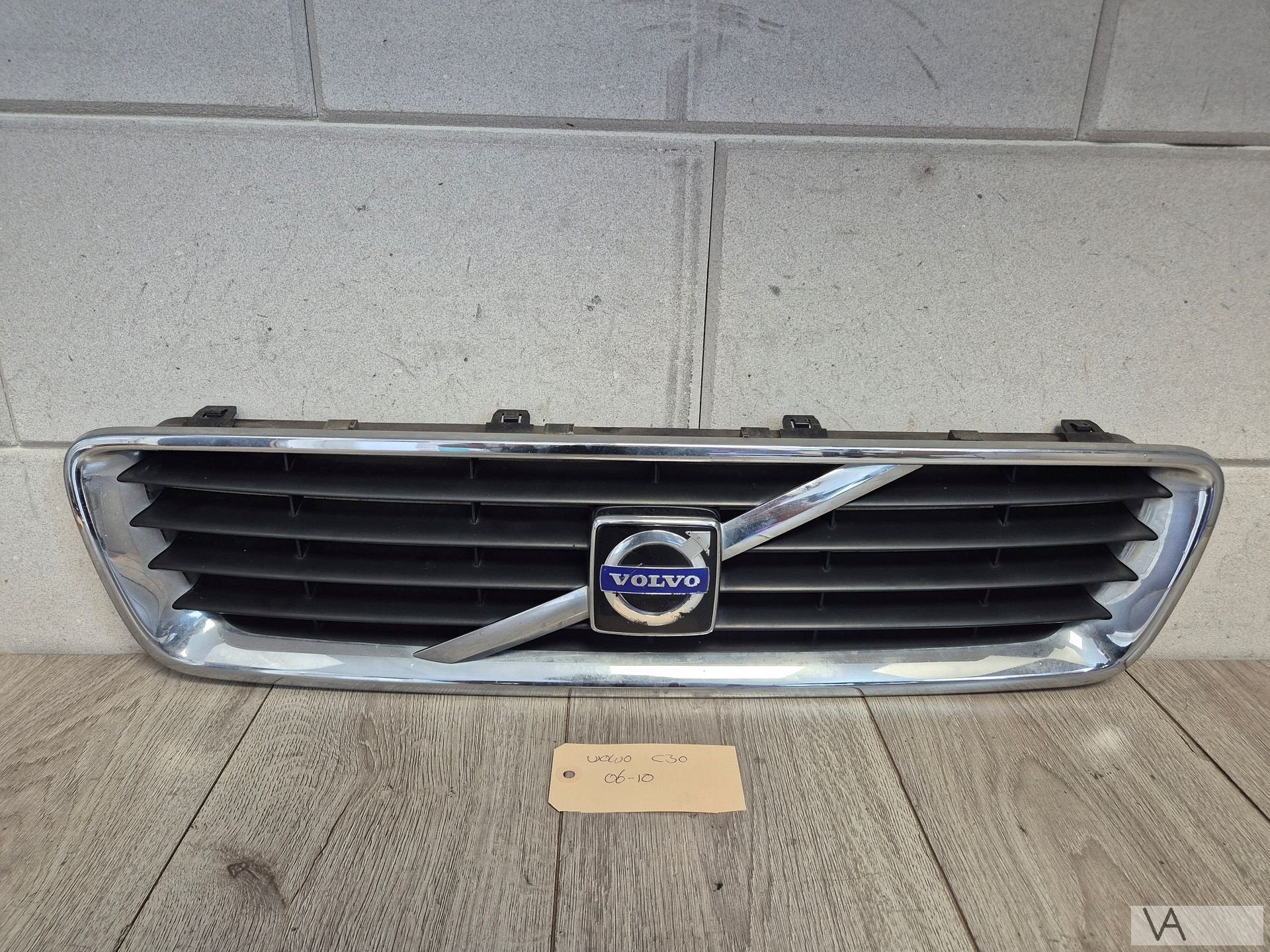Grille in voorbumper van Volvo C30 2006 tot 2010 schadevrij, Gebruikt, -, -, Ophalen of Verzenden