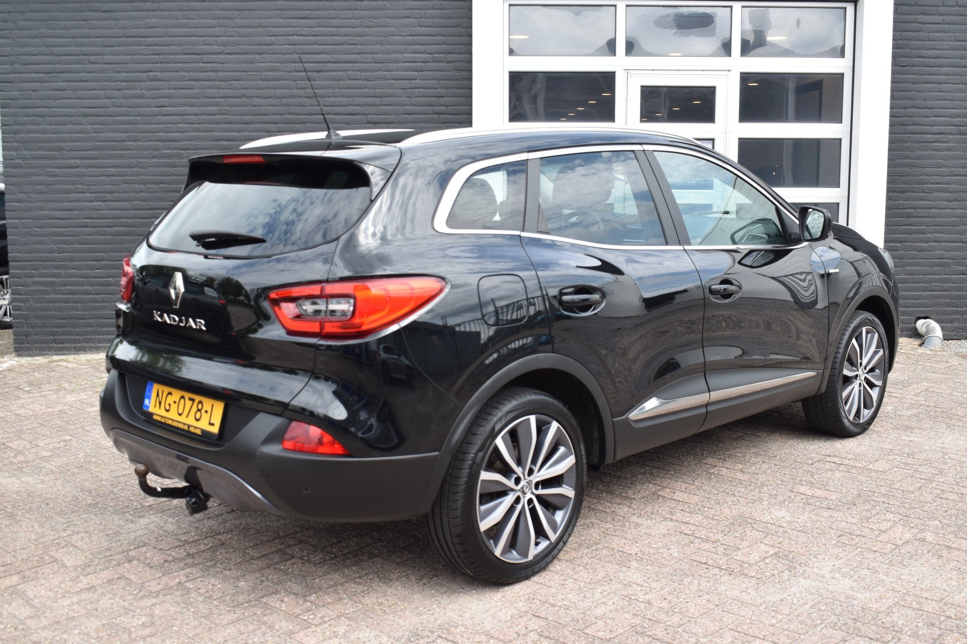 Renault Kadjar TCe 130 Bose | Bose Radio | Navigatie | Airco, Voorwielaandrijving, Kadjar, Gebruikt, 4 cilinders