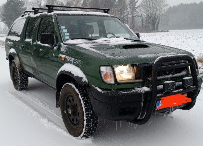 Nissan Navara in onderdelen, Ophalen