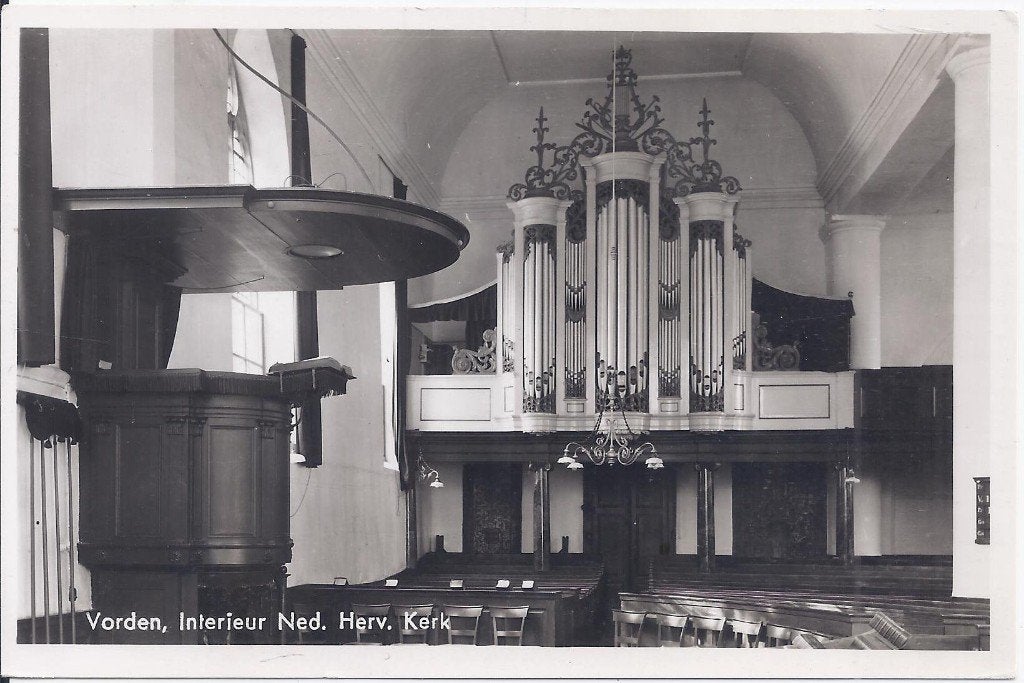 Vorden interieur Ned Herv Kerk ongelopen ansichtkaart b397, Ophalen of Verzenden, 1960 tot 1980, Ongelopen