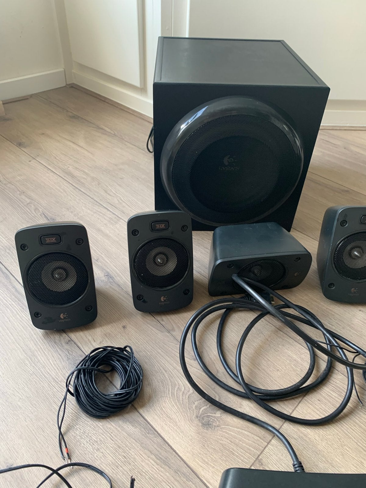 Logitech Z906 5.1 Surround Sound Speakerset, Computers en Software, Pc speakers, Gebruikt, Audiokanaal 5.1, Ophalen of Verzenden