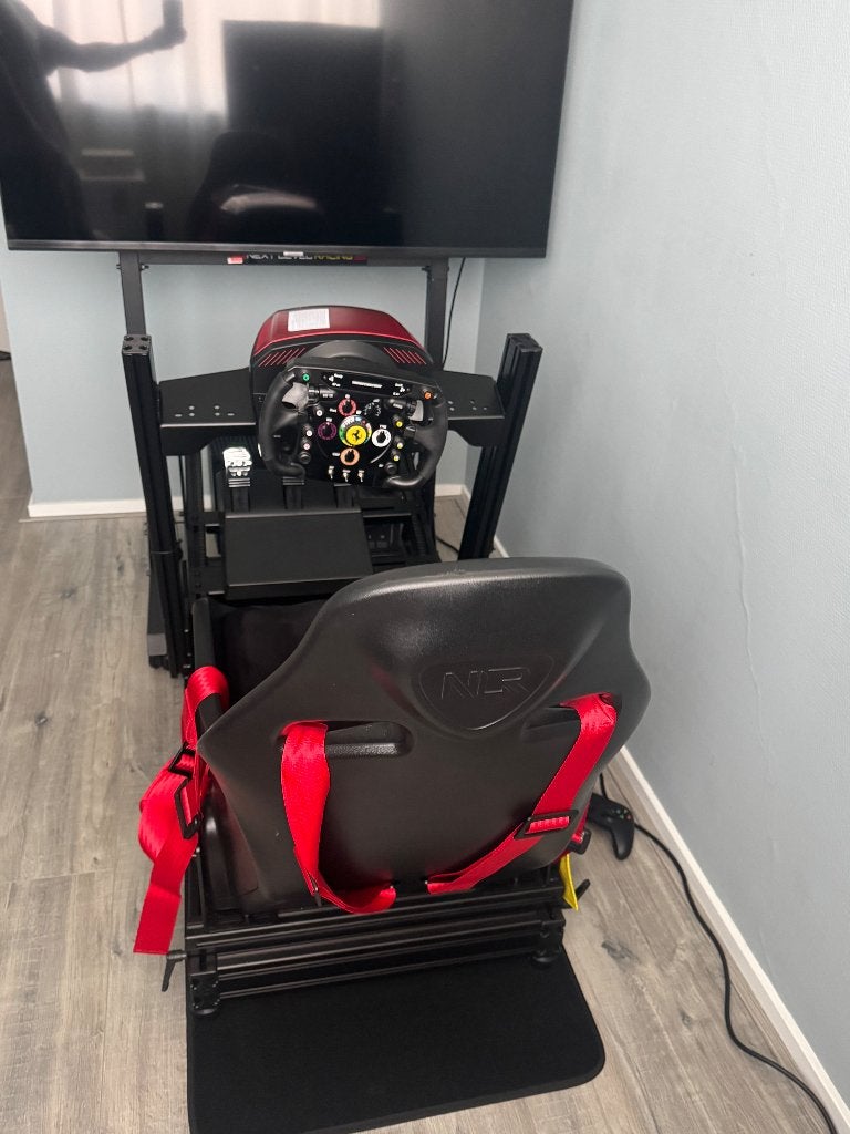 Complete Formule 1 Simrace set-up + F1 23 Xbox Series X, Ophalen, Zo goed als nieuw