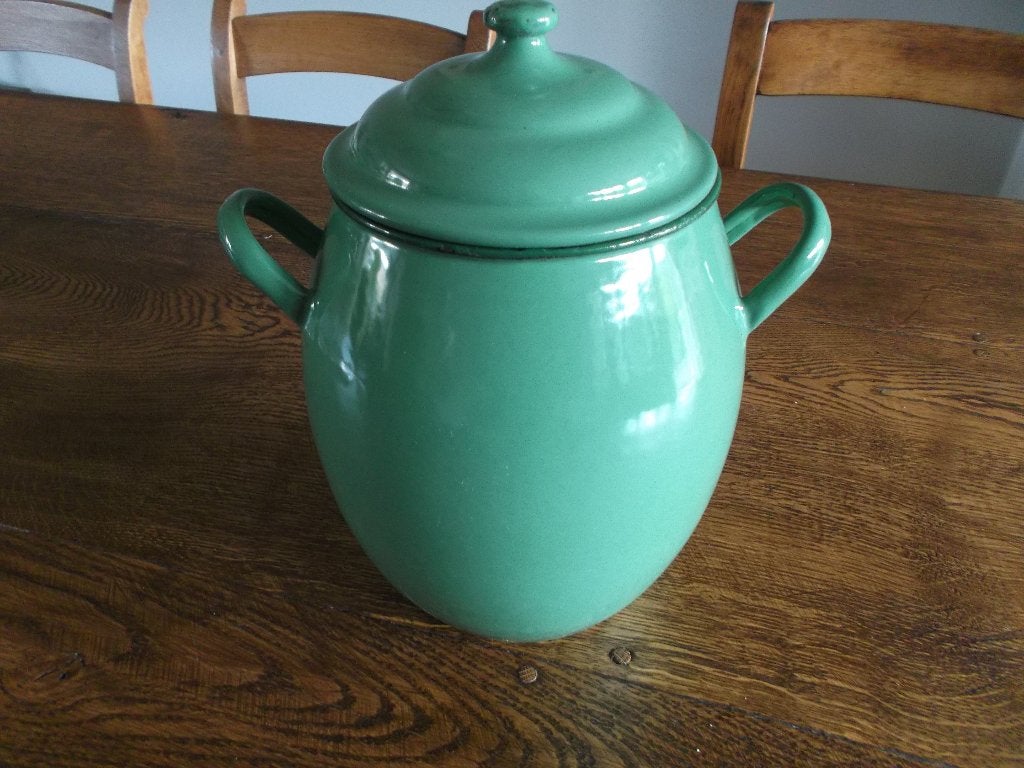 emaille voorraad pot brocante groen met donkergroene rand, Ophalen