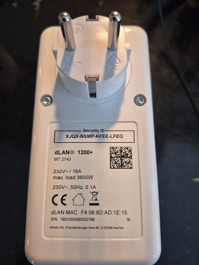 Devolo dLAN 1200+ Powerline Adapter (3 stuks), Ophalen of Verzenden, Gebruikt, Router, Devolo