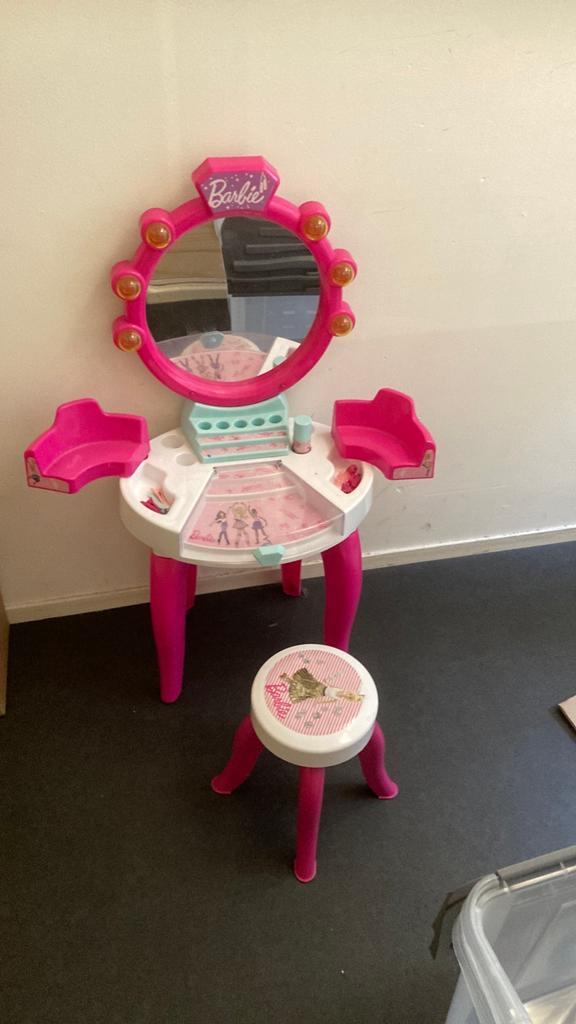 Barbie kaptafel, Ophalen of Verzenden, Zo goed als nieuw
