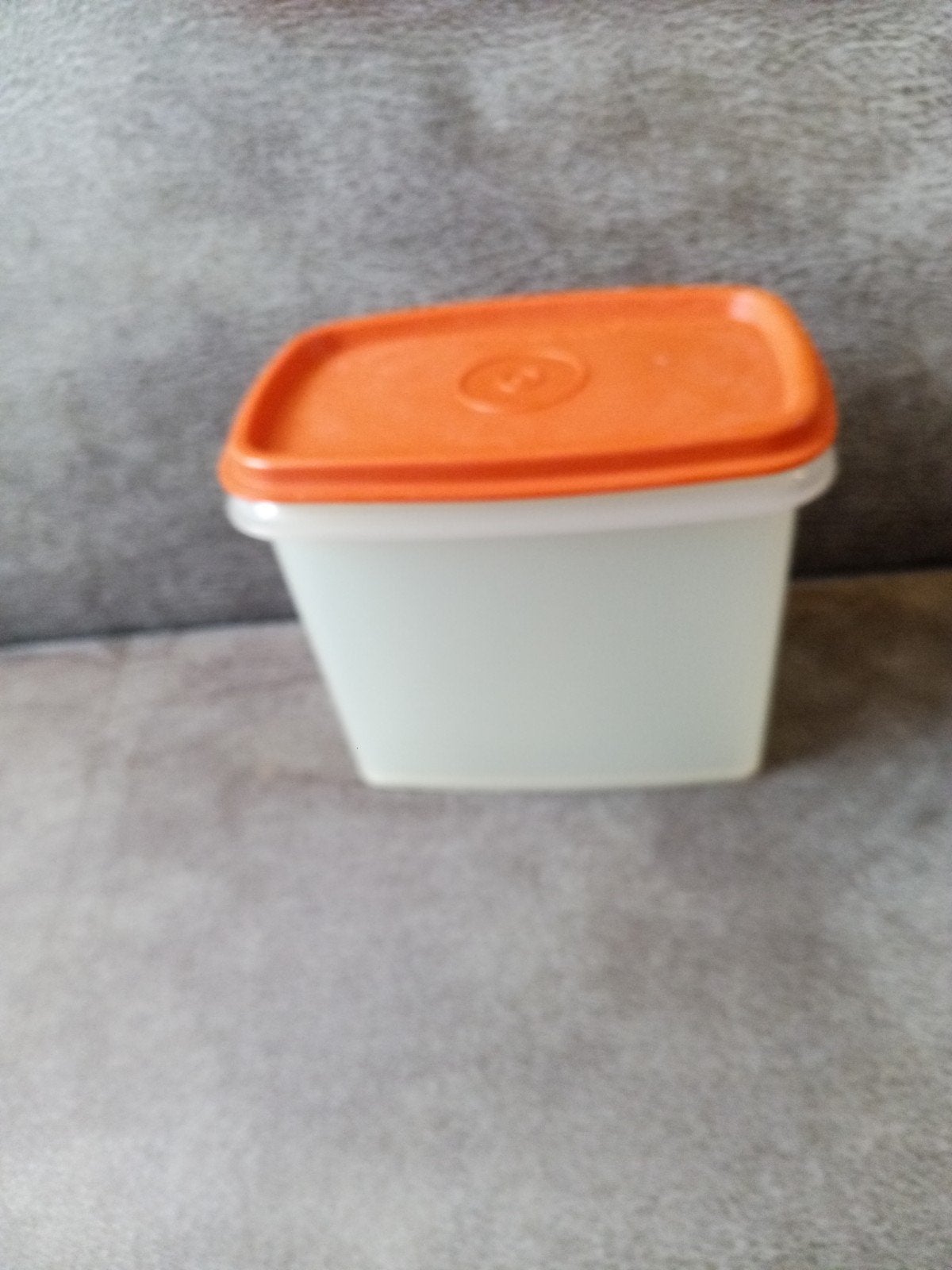 Tupperware bewaardoos 12.43-8 met oranje deksel, Gebruikt, Bewaardoos, Met deksel, Oranje