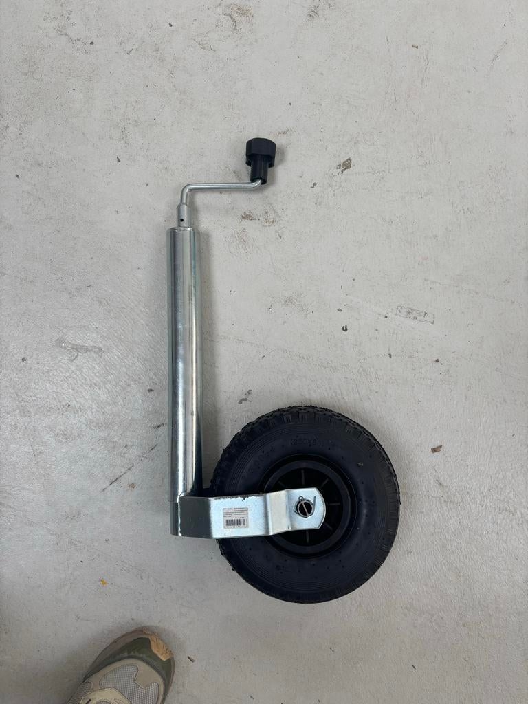 Voorwiel voor aanhanger of caravan, Ophalen of Verzenden, Gebruikt