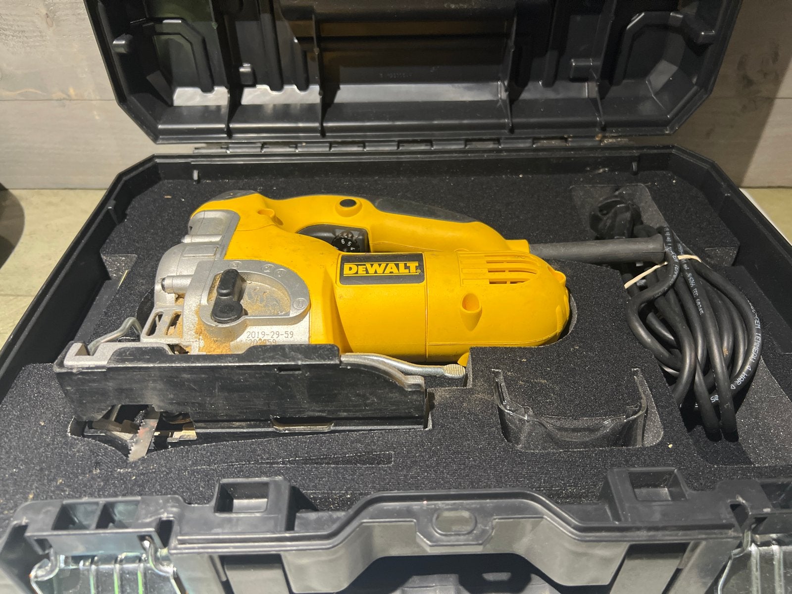 DeWalt Decoupeerzaag DW331K-QS in TSTAK koffer, N, Decoupeerzaag, 600 tot 1200 watt, Ophalen of Verzenden