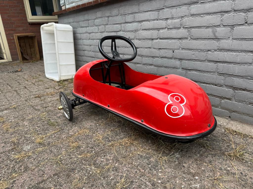 Vintage rode trapauto met nummer 8 - Klassiek speelgoed, Ophalen, Gebruikt, ., Trapvoertuig