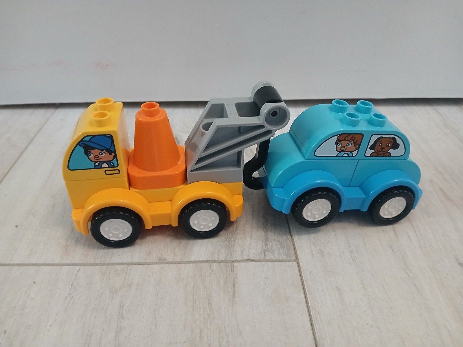 LEGO Duplo Sleepwagen en Auto (10883) - Compleet, Compleet, Gebruikt, Overige thema's, Ophalen of Verzenden