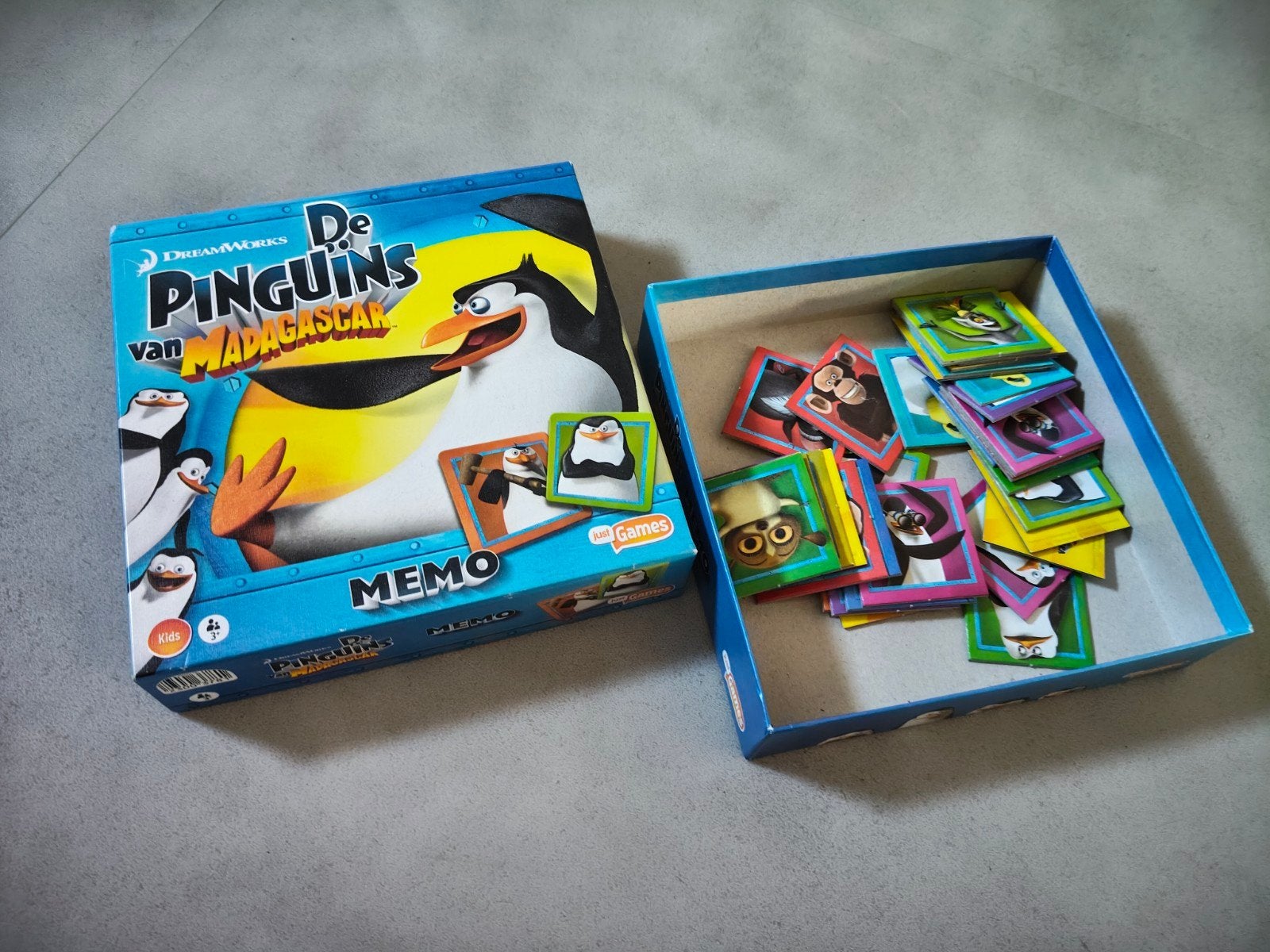De Pinguïns van Madagascar Memo spel, Ophalen, Meer dan 50 stukjes, Gebruikt, 4 tot 6 jaar