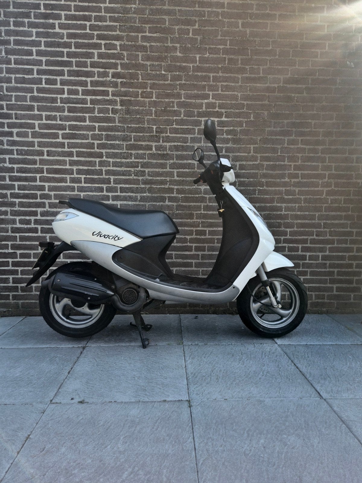 Peugot vivacity 100cc motorscooter GOED LEZEN AUB, Motoren, Particulier, 1 cilinder, Scooter