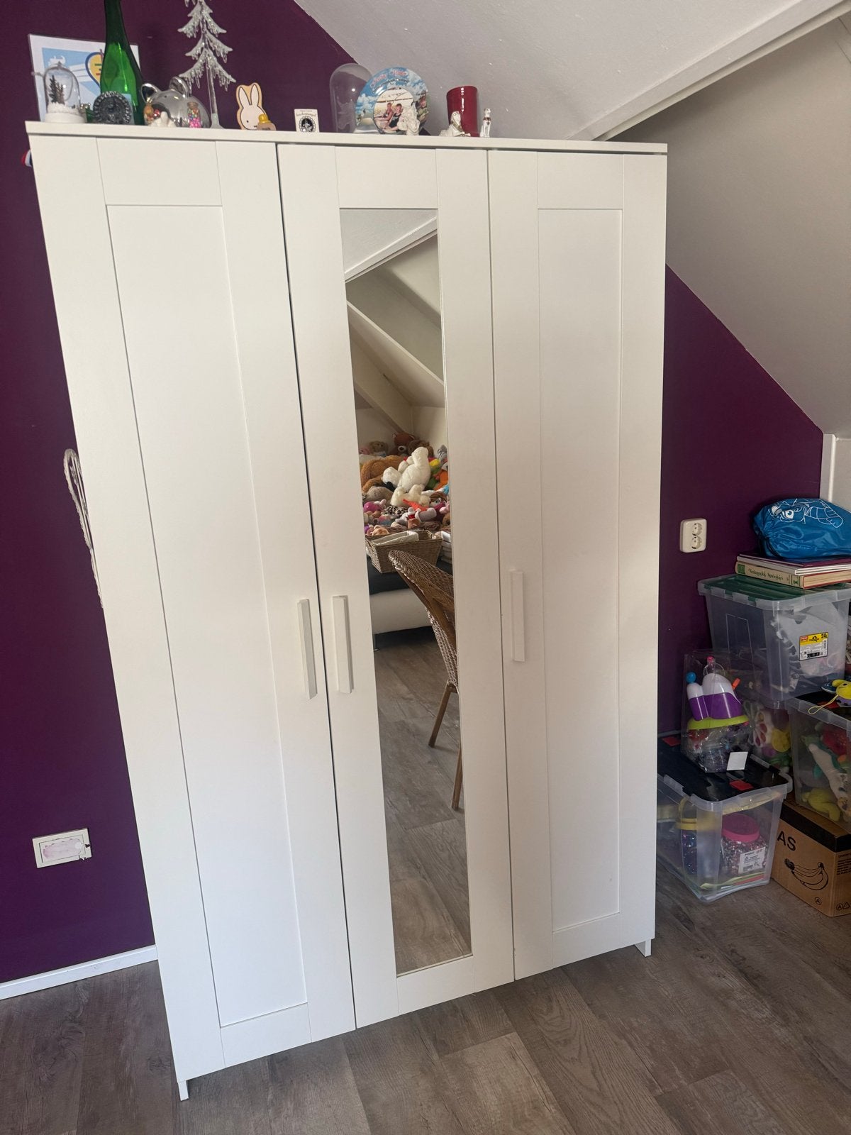 Witte nette gebruikte kledingkast Ikea Brimnes  met spiegel, Ophalen, Gebruikt, 100 tot 150 cm, 150 tot 200 cm