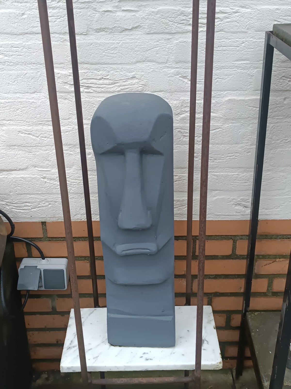 Unieke Paaseiland Moai beeld van Gasbeton (beschilderd), Ophalen, 50 - 100 cm