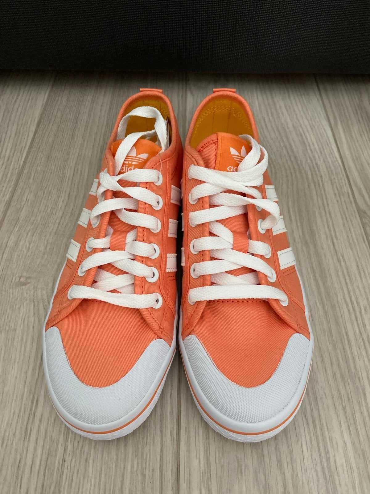 Nieuwe Adidas sneakers - Oranje, Ophalen, Nieuw, Oranje, Sneakers of Gympen