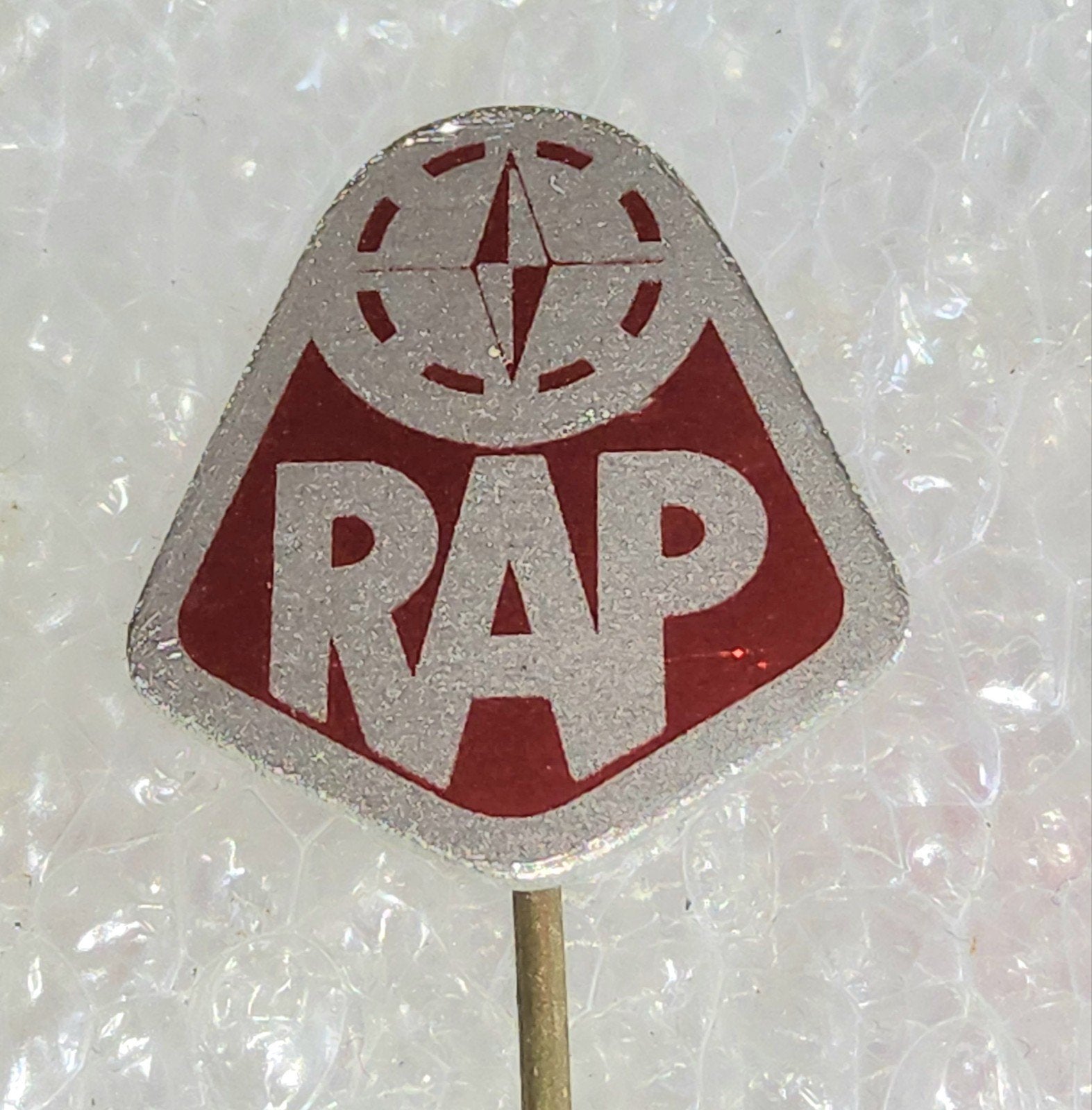 Vintage Speldje RAP Bromfiets, Ophalen of Verzenden, Gebruikt, Overige onderwerpen, Speldje of Pin