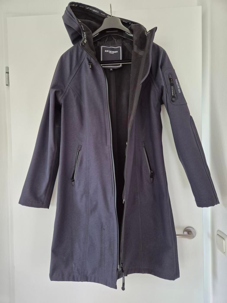 Ilse Jacobsen regenjas maat 40, Ophalen of Verzenden, Zo goed als nieuw, Maat 38/40 (M), Blauw