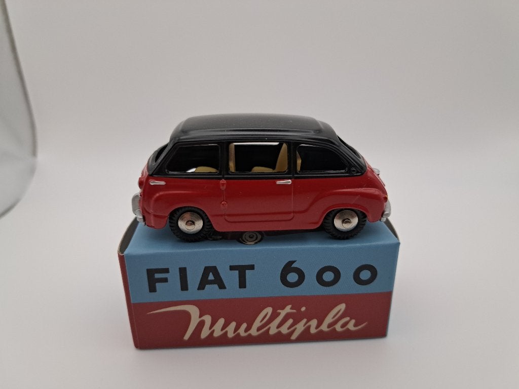 Mercury Fiat 600 multipla red blac, Hobby en Vrije tijd, Modelauto's | 1:43, Ophalen of Verzenden, Zo goed als nieuw, Auto, Overige merken