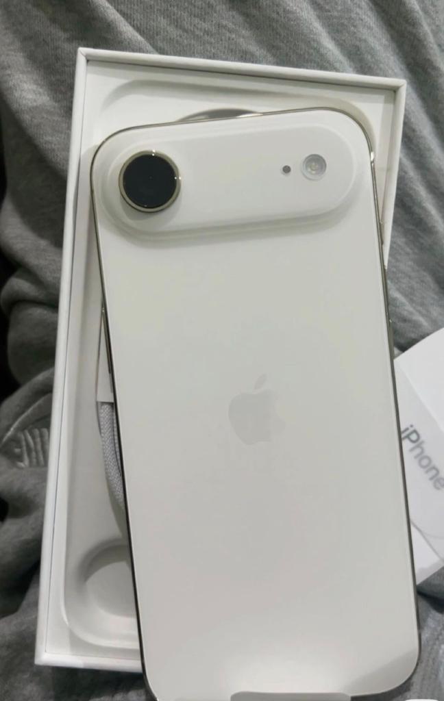 17 air, 256 GB, Overige modellen, Wit, Nieuw