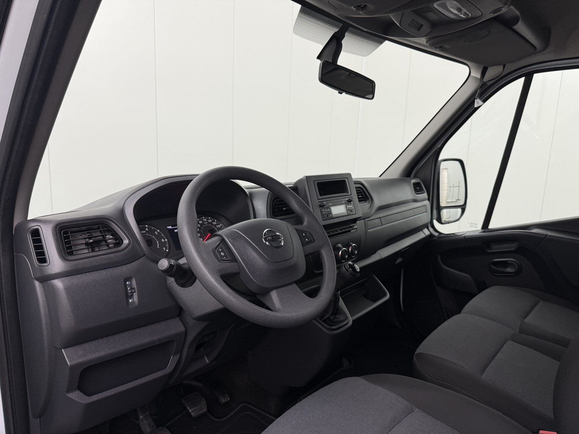 Nissan Interstar 2.3DCI 165PK Dubbellucht Bakwagen+Laadklep, Gebruikt, Euro 6, 2880 kg, 165 pk