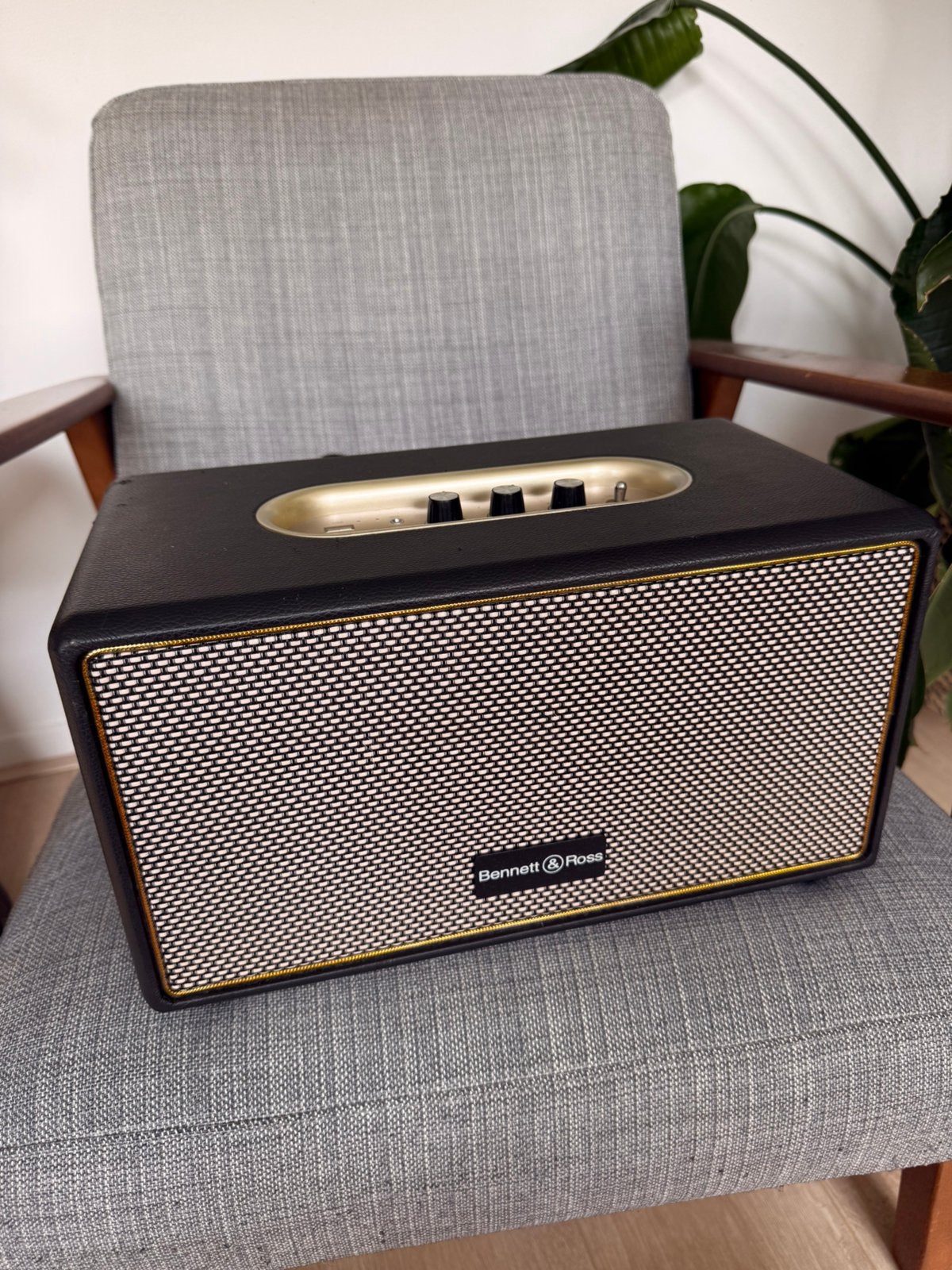 Bennett & Ross Blackmore  Bluetooth Speaker– Retro Look, Ophalen of Verzenden, Zo goed als nieuw, Minder dan 50 watt