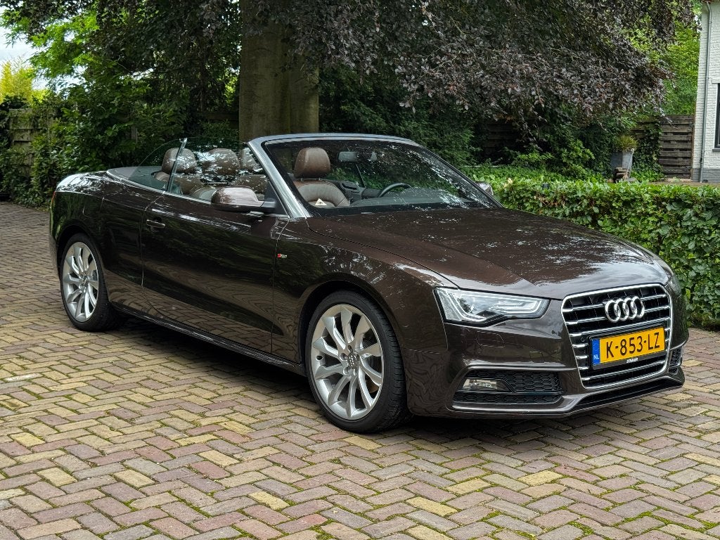 Audi A5 1.8 Tfsi 125KW Cabrio, geen Navi 2015 Bruin S Line, 4 cilinders, 4 stoelen, Leder, Bruin