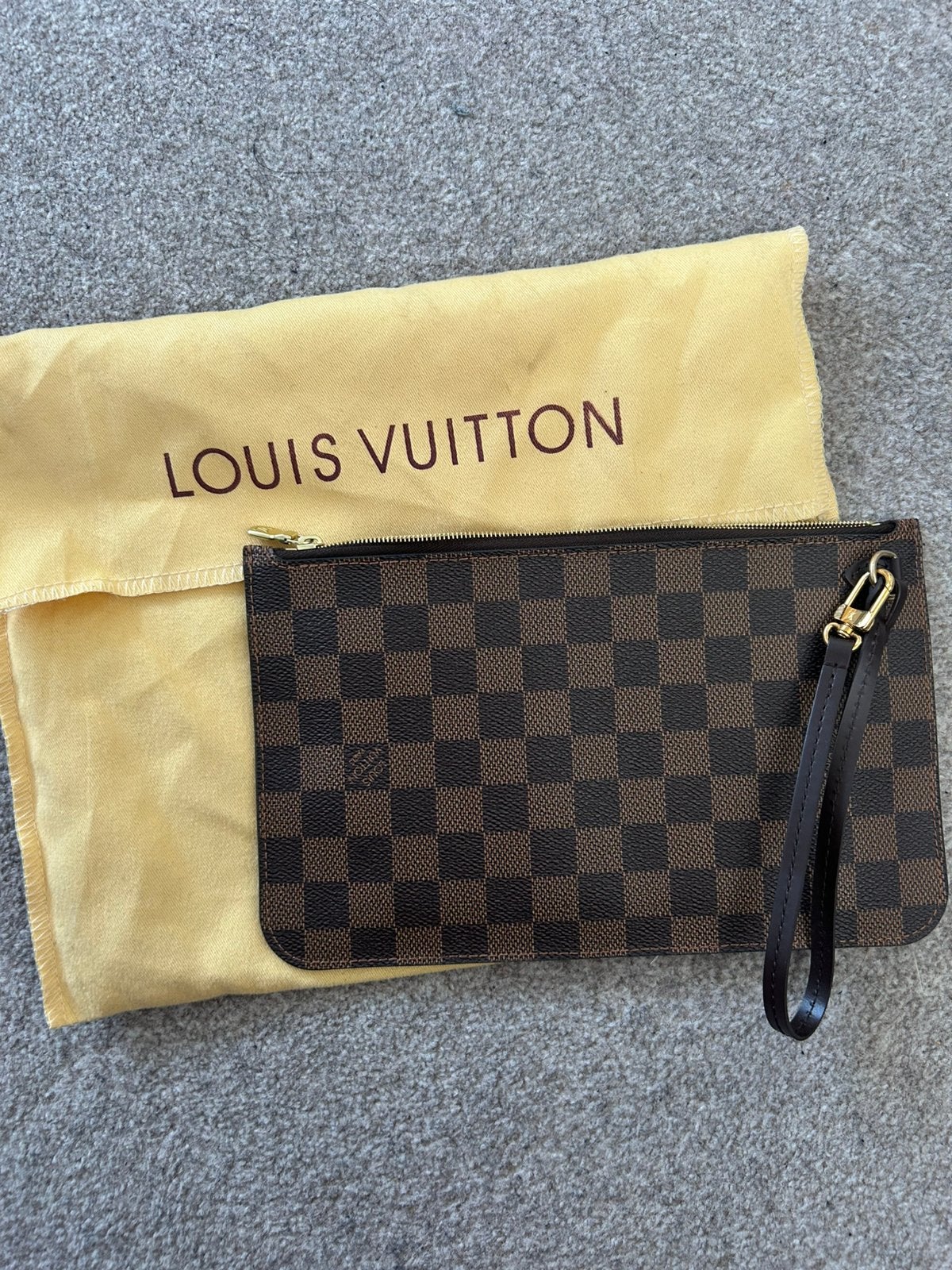 Louis Vuitton clutch, Verzenden, Zo goed als nieuw, Zwart