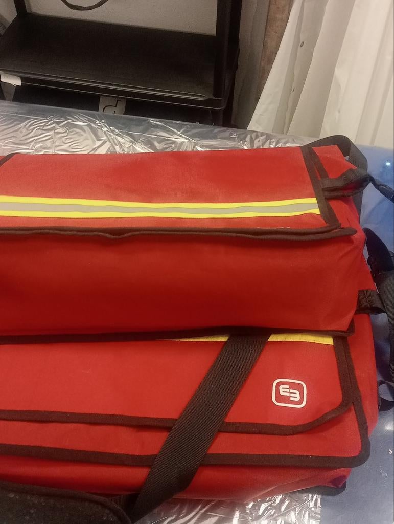 2xWaterdichte  EHBO Tas - Ideaal voor Outdoor & Noodgevallen, Ophalen of Verzenden, Nieuw