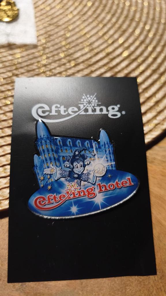 Efteling Hotel Pin - Jokie en Jet, Verzamelen, Efteling, Ophalen of Verzenden