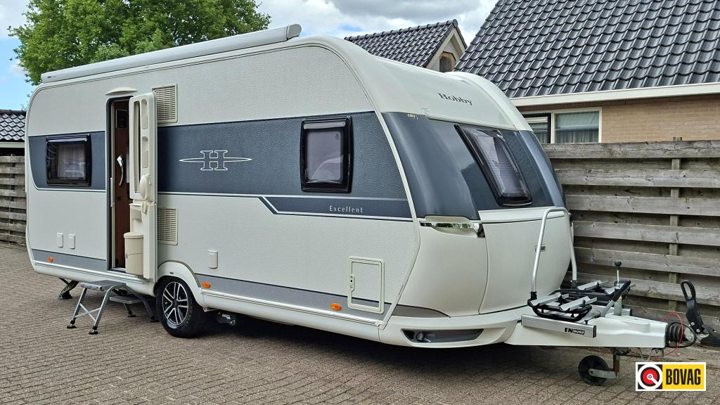 Hobby Excellent 540 UFE Incl.Brand voortent,Mover, Rondzit, Bedrijf, 5 tot 6 meter, 1250 - 1500 kg