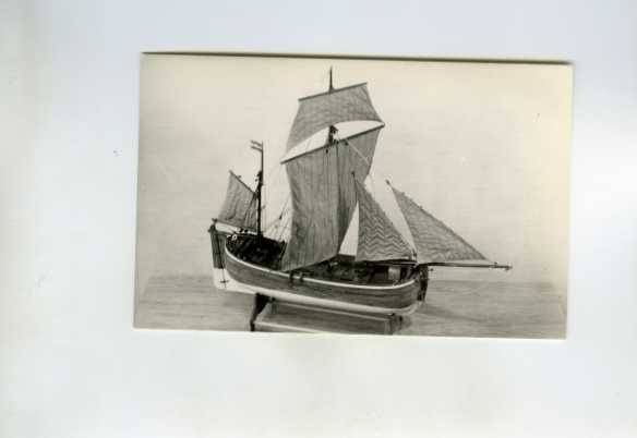scheepvaart-foto-VISSERIJ-haringbuis, Ophalen of Verzenden, Zo goed als nieuw, Boek of Tijdschrift