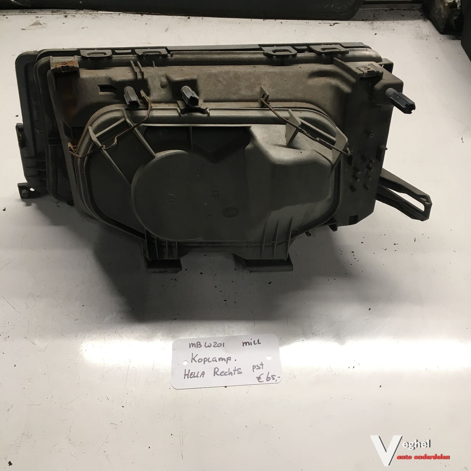 Mercedes W124  1986    Koplamp Hella   Rechtsvoor, Auto-onderdelen, Gebruikt, -, -, Ophalen of Verzenden
