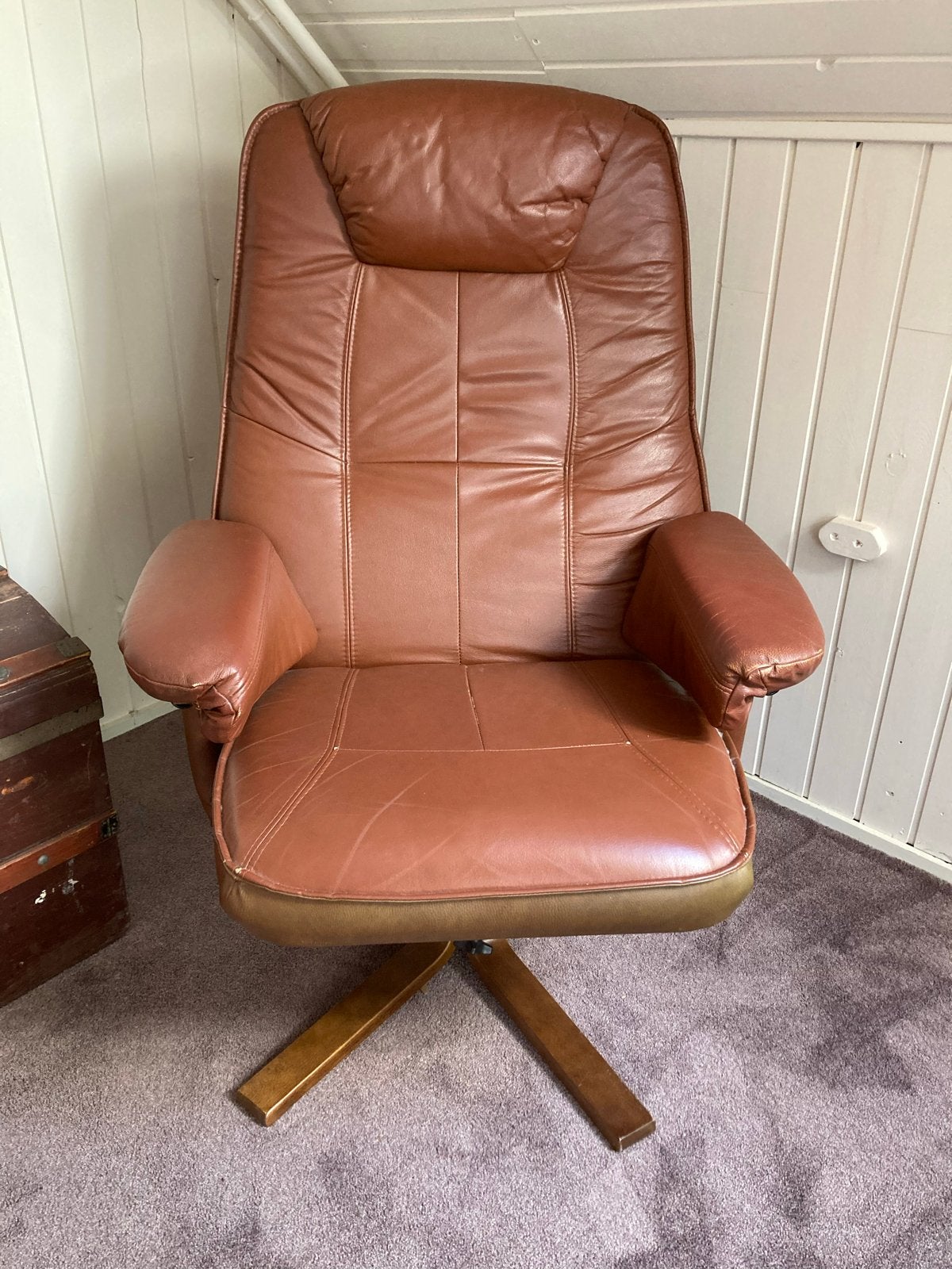 Comfortabele Bruine Leren Relaxfauteuil, Huis en Inrichting, Fauteuils, Ophalen, Gebruikt, Leer